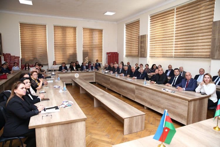 Professor Həsən Mirzəyevin 98 illik yubileyinə həsr olunmuş tədbir keçirilmişdir